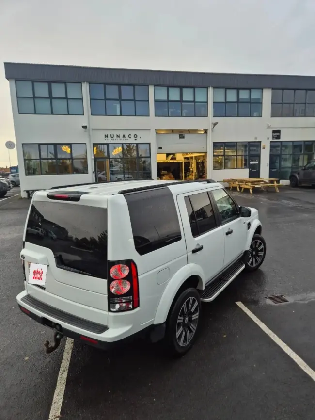 Jaguar land rover limited Discovery