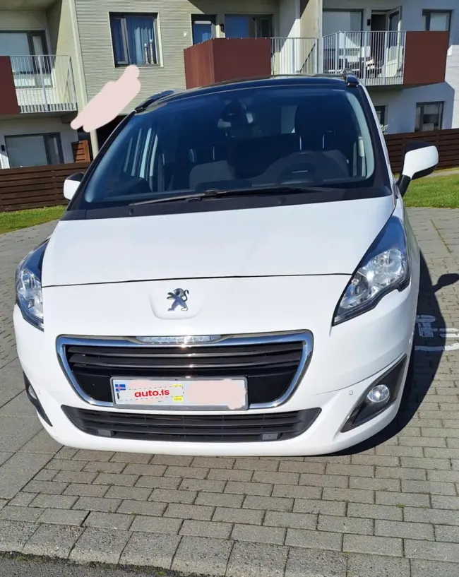 Peugeot 5008
