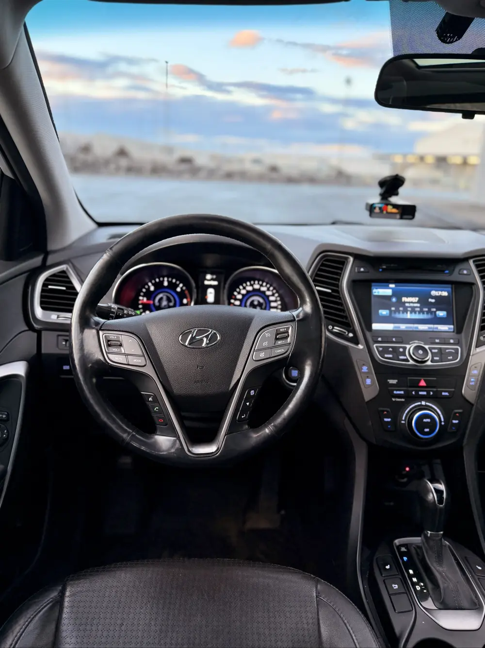 Hyundai Santa Fe - Premium 7 manna