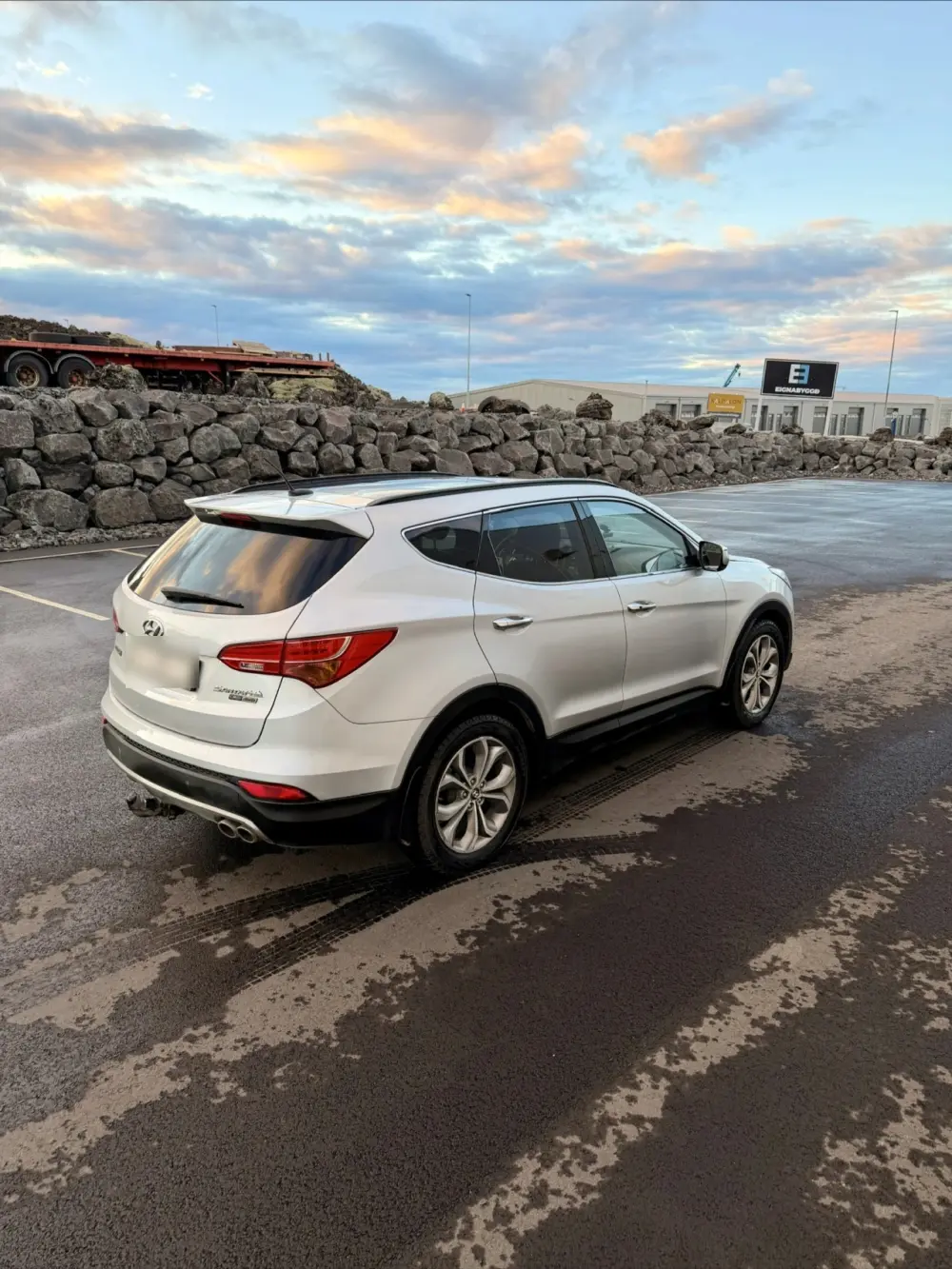 Hyundai Santa Fe - Premium 7 manna