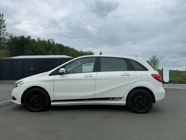 Mercedes-benz B