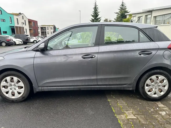 Hyundai I20