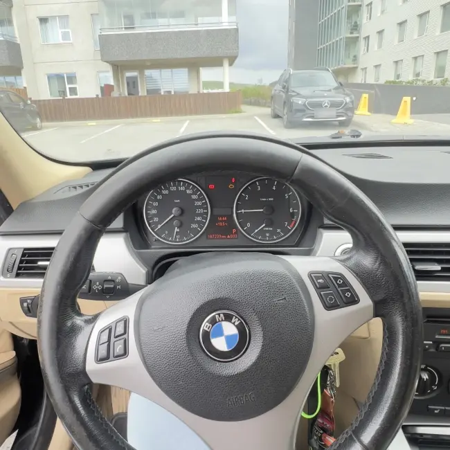 BMW 3