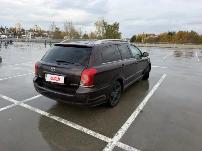 Toyota Avensis
