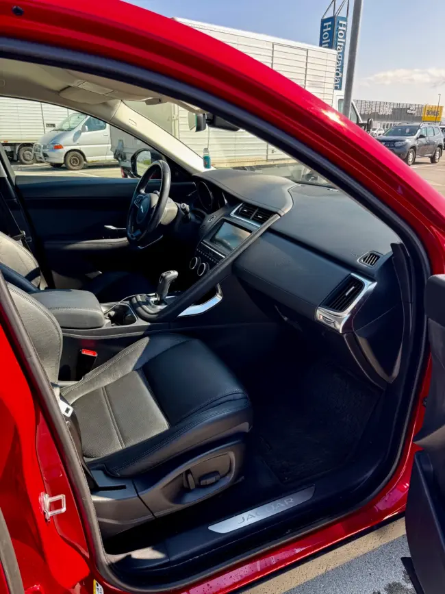 Jaguar E-pace