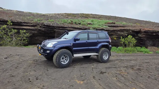 Toyota Land Cruiser 120