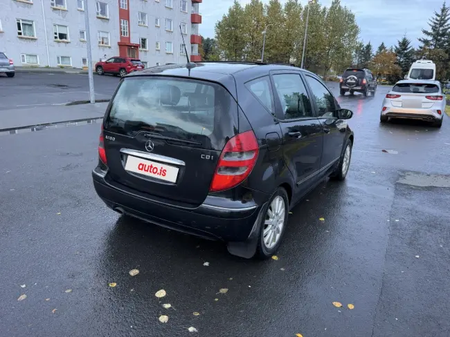 Mercedes benz A