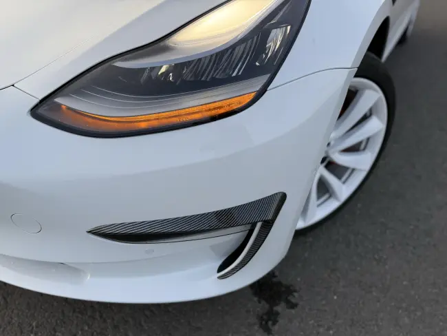 Tesla Model 3 AWD
