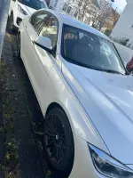 BMW 330e