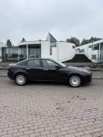 Alfa Romeo 159