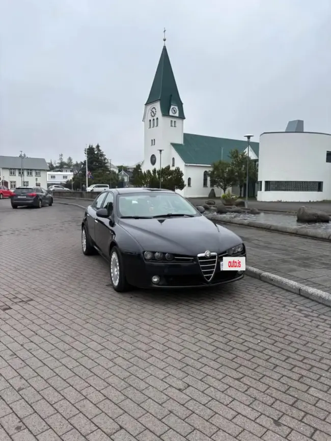 Alfa Romeo 159